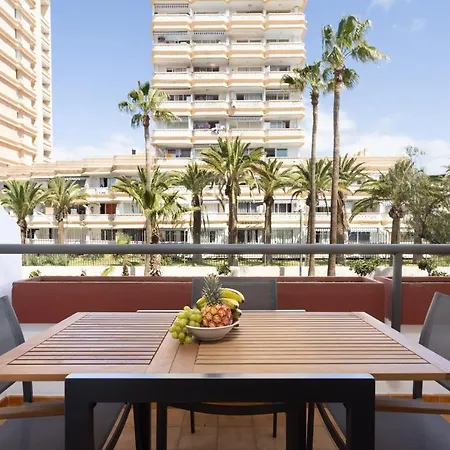 Home2book Americas Comfy Apt, Pool&terrace 아파트 아로나