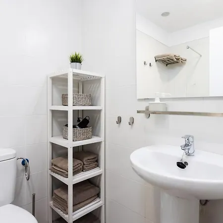 Home2book Americas Comfy Apt, Pool&terrace 아파트