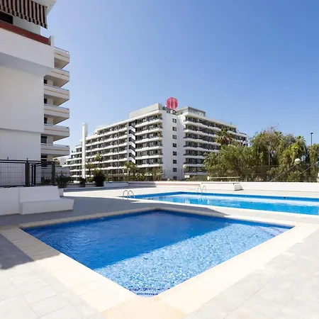 Apartment Home2book Americas Comfy Apt, Pool&terrace