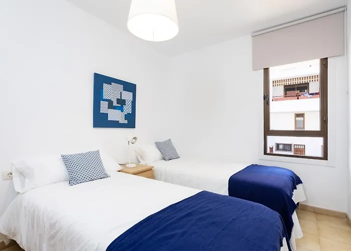 아파트 Home2book Americas Comfy Apt, Pool&terrace 아로나