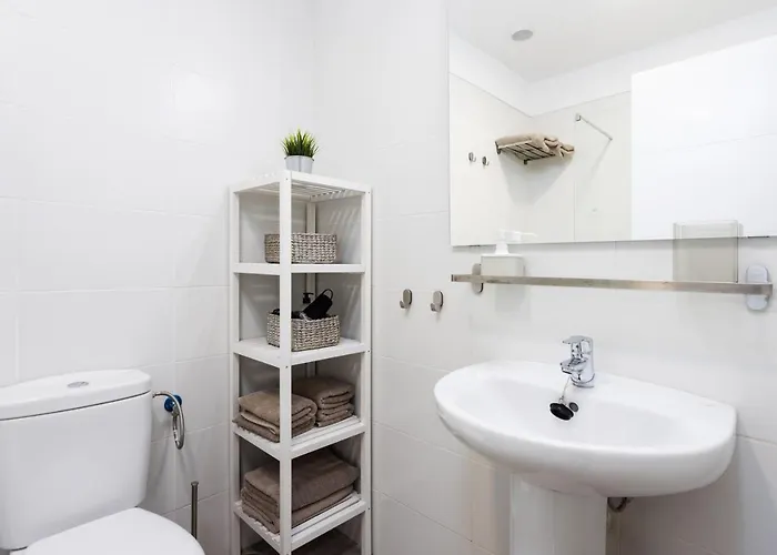 Home2book Americas Comfy Apt, Pool&terrace 아파트