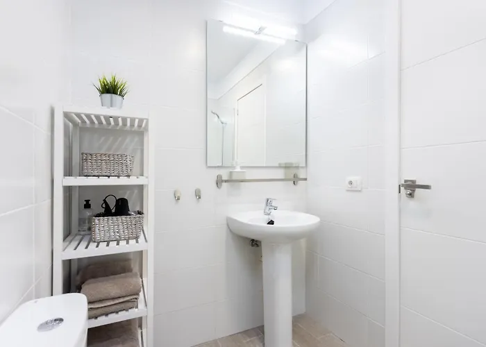 Home2book Americas Comfy Apt, Pool&terrace 아파트