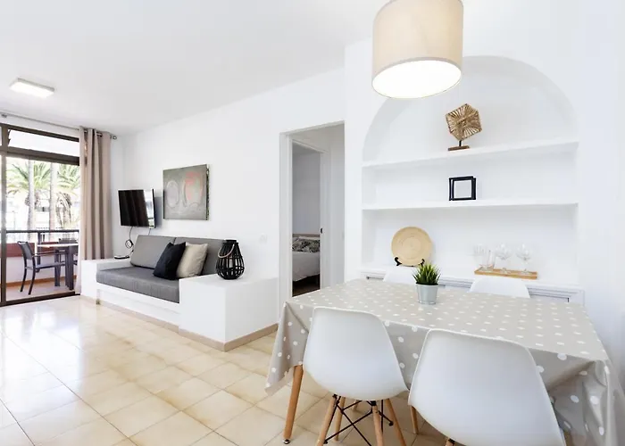 Home2book Americas Comfy Apt, Pool&terrace Apartmán *